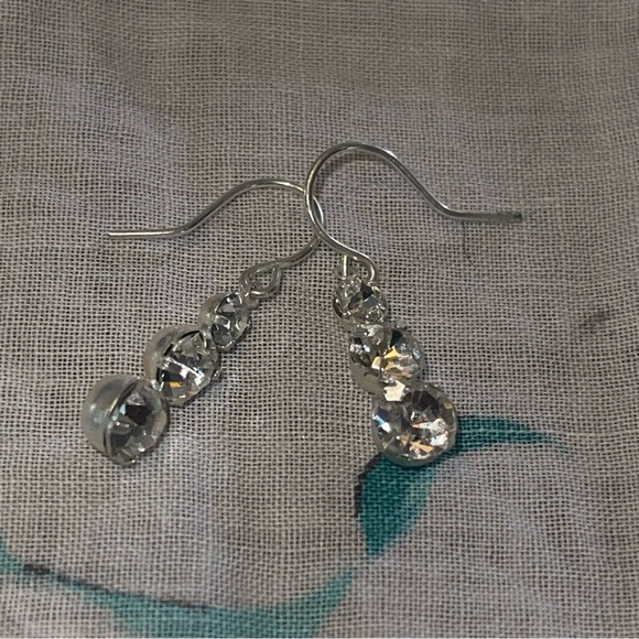 Unbranded Rhinestone Drop Earrings - Picture 3 of 7